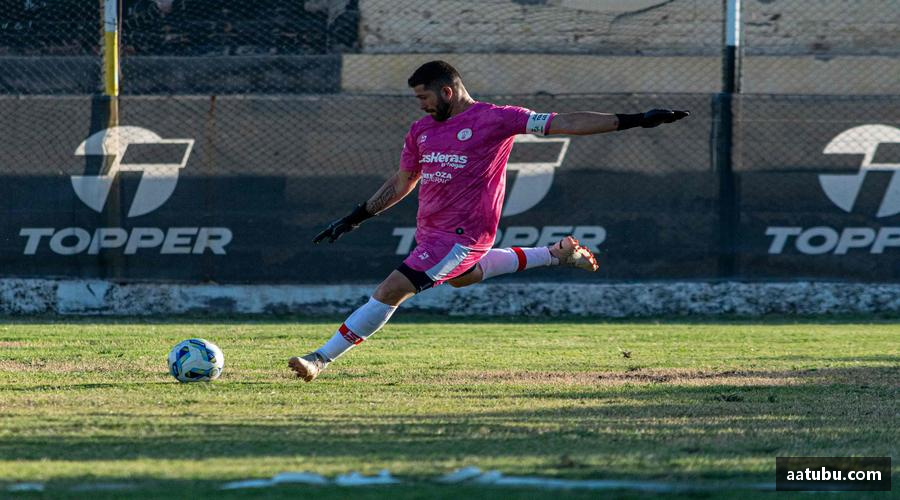 谈球吧app锁定屏幕，见证每一秒的心跳！📺 实时直播，与千万球迷同频共振！